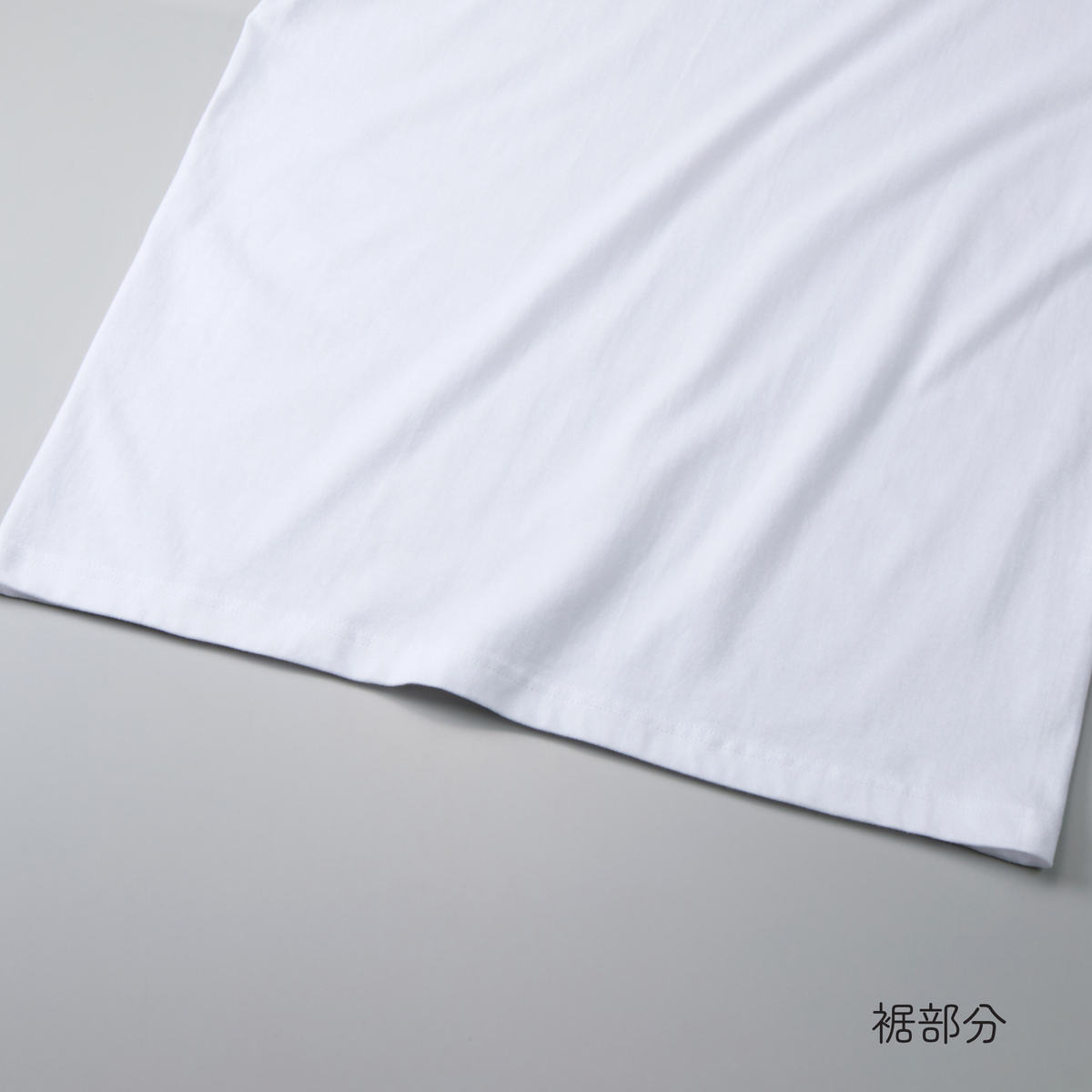【名入れ】メモリアルフォトTシャツ｜お好きなお写真3枚